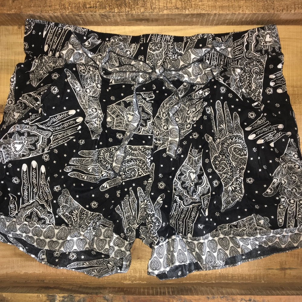 Bollydoll shorts